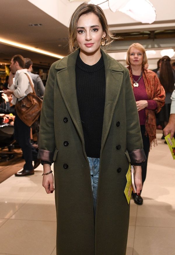 , Ella Original, , , , ,       08.10.19 /  - 47