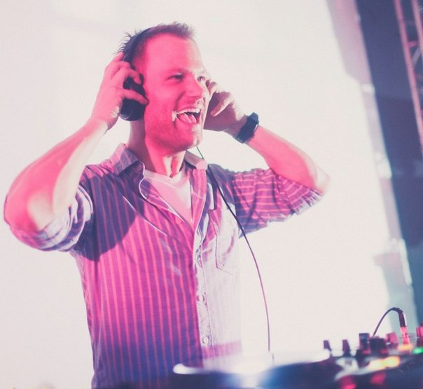 Dash Berlin Phoho (  )  ,  /  - 9