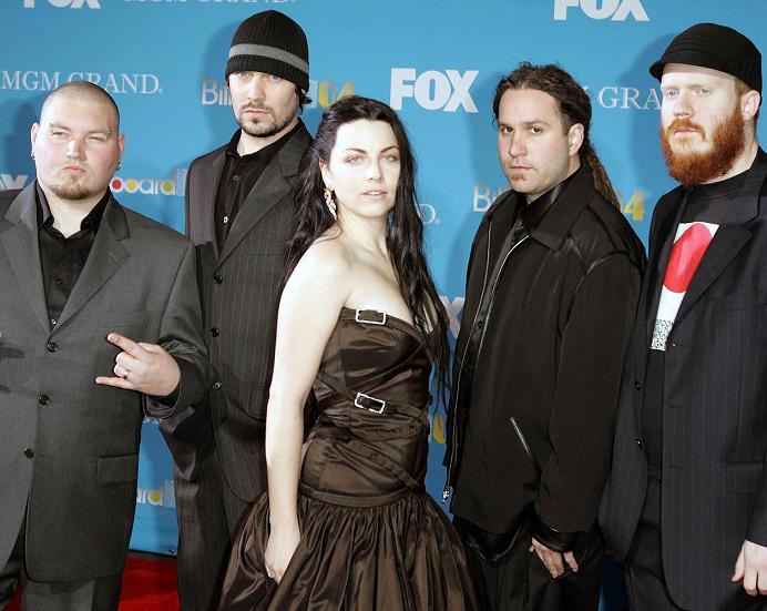 Evanescence Photo ( )   /  - 73