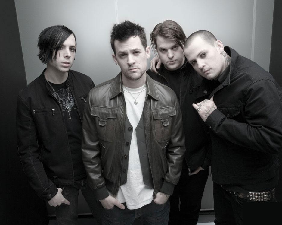 Good Charlotte Photo (  )   /  - 8