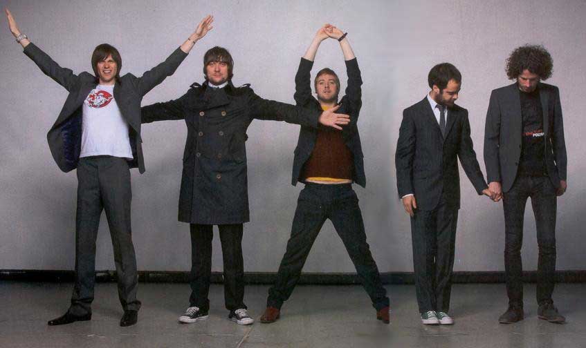 Kaiser Chiefs Photo (  )   -     /  - 9