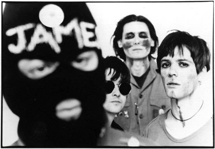 Manic Street Preachers Photo (   )   -,  ,  ,  , ,  /  - 8