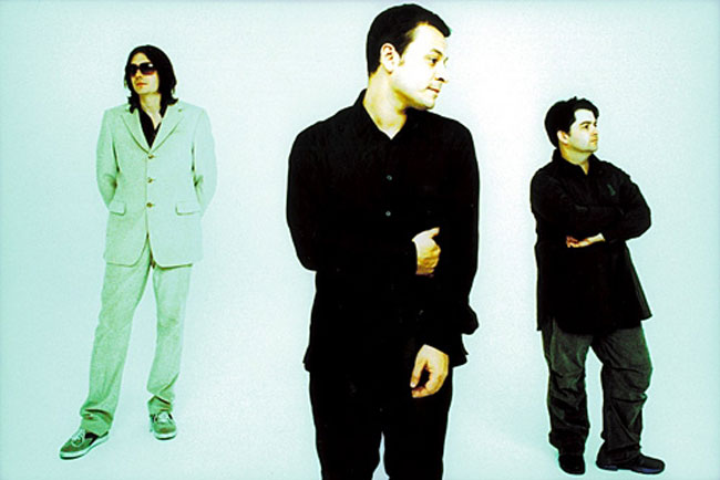 Manic Street Preachers Photo (   )   -,  ,  ,  , ,  /  - 15