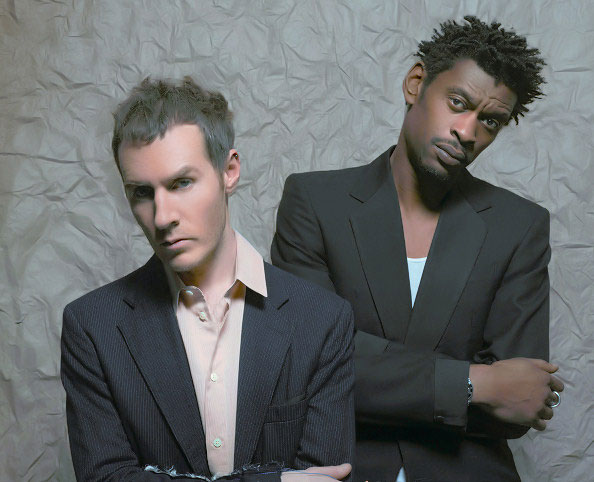 Massive Attack Photo (  )   /  - 21