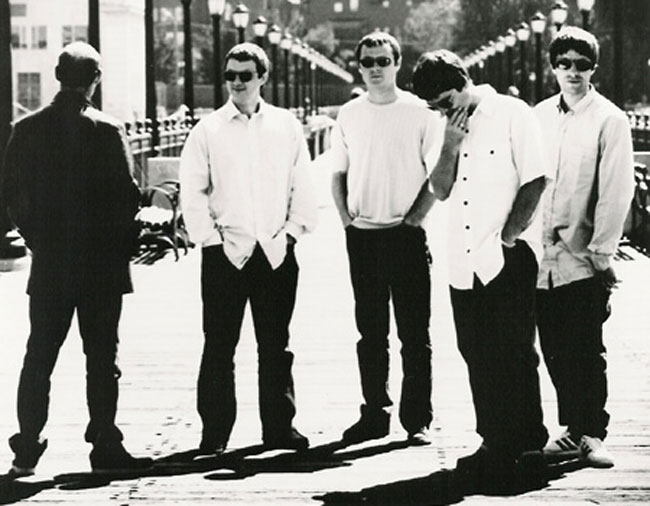 Oasis Photo ( )   /  - 7