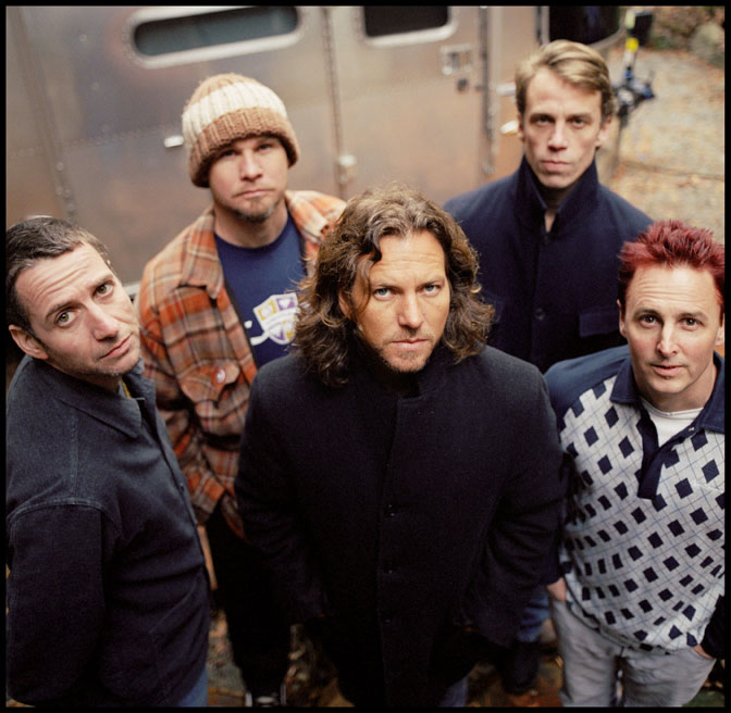 Pearl Jam Photo (  )   /  - 5