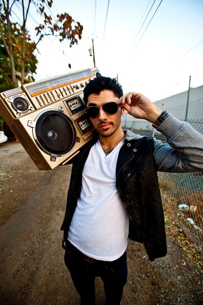 The Cataracs Photo ( )  -/-  /  - 5