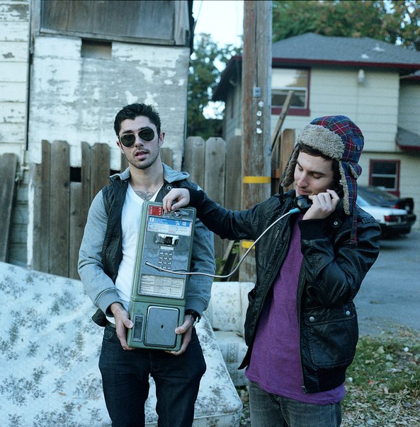 The Cataracs Photo ( )  -/-  /  - 6