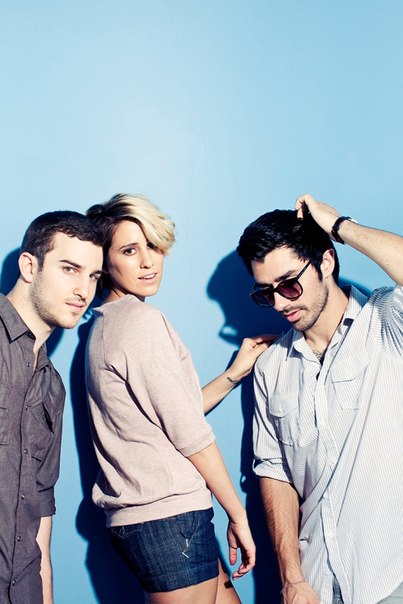 The Cataracs Photo ( )  -/-  /  - 14