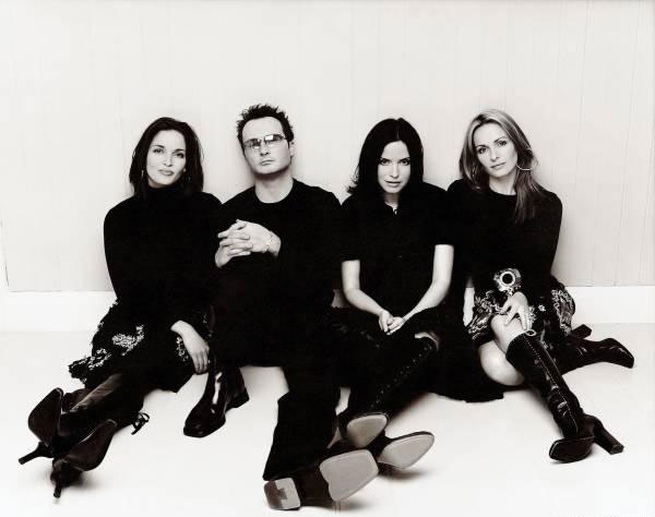 The Corrs Photo ( )   /  - 4