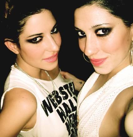 The Veronicas Photo ( )   /  - 4