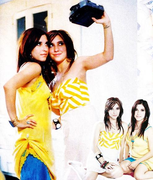 The Veronicas Photo ( )   /  - 15