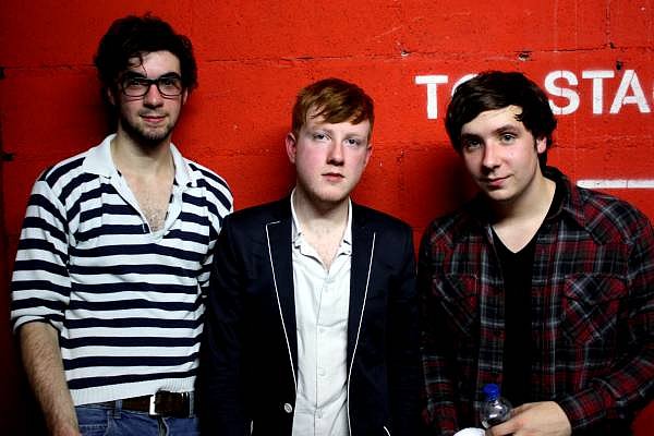 Two Door Cinema Club Photo (    )   /  - 3