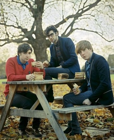 Two Door Cinema Club Photo (    )   /  - 10