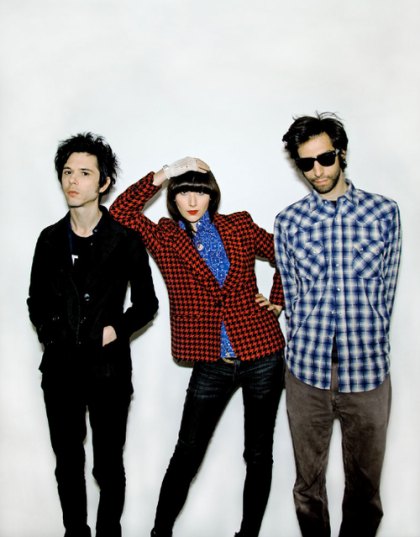 Yeah Yeah Yeahs Photo (   )   /  - 7