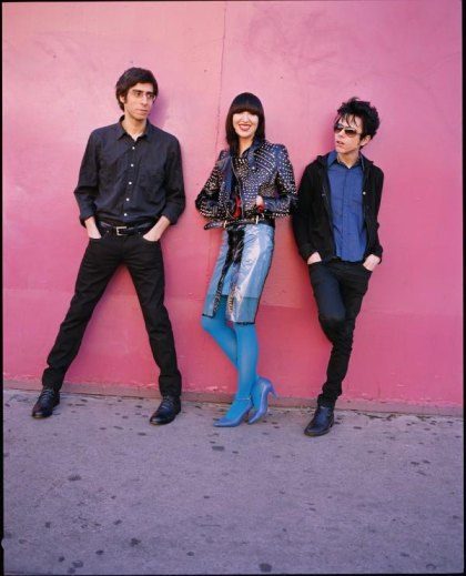 Yeah Yeah Yeahs Photo (   )   /  - 10