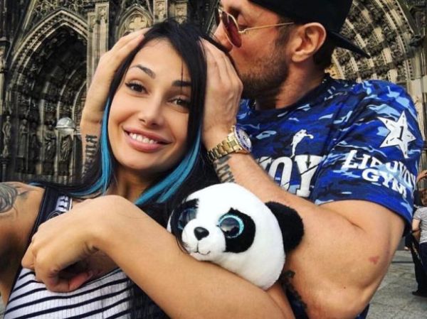   (Aleksandr Lipovoy)  -  /  - 121