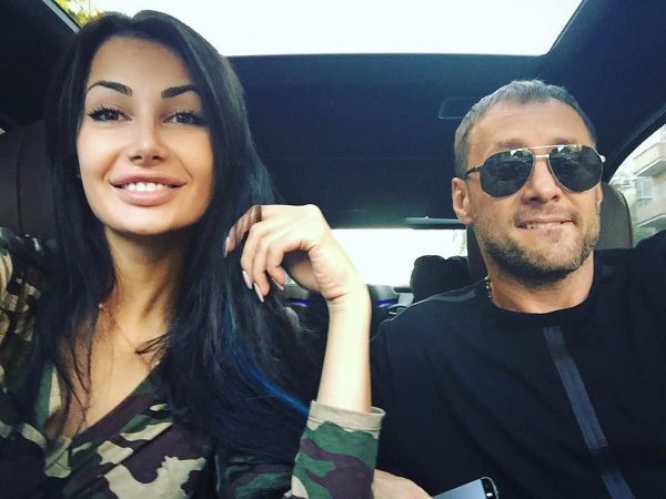   (Aleksandr Lipovoy)  -  /  - 199