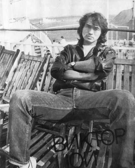    (Viktor Tsoi Photo)  ,    /  - 19