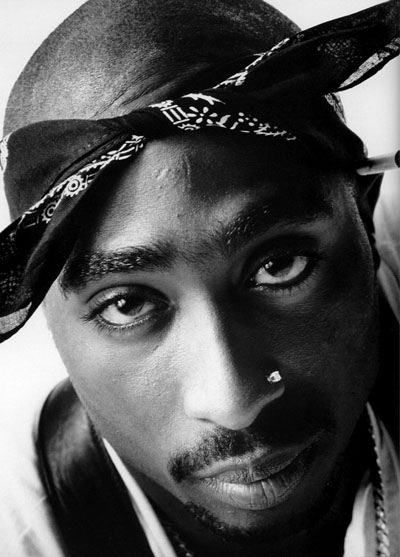 2Pac Photo (2,   )   /  - 22