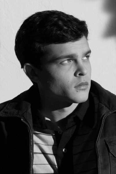 Alden Ehrenreich Photo (  )  ,        /  - 14