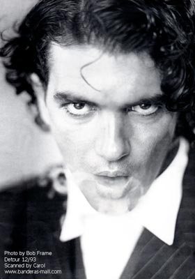 Antonio Banderas ( )  /  - 34