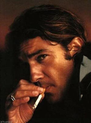 Antonio Banderas ( )  /  - 38