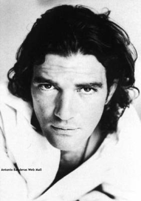 Antonio Banderas ( )  /  - 56