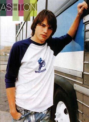 Ashton Kutcher Photo (  )  ,   ,     /  - 82
