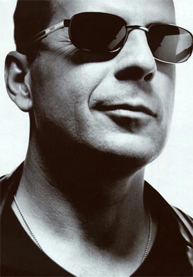 Bruce Willis Photo (  )   /  - 19