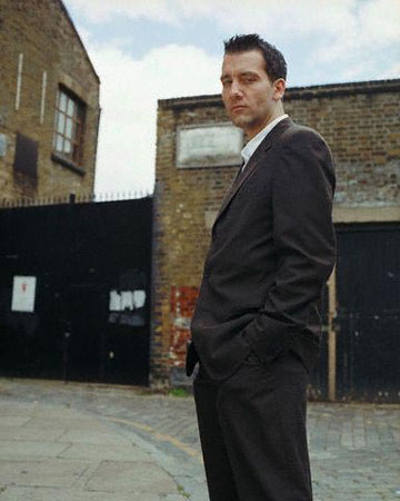 Clive Owen Photo (  )    /  - 13