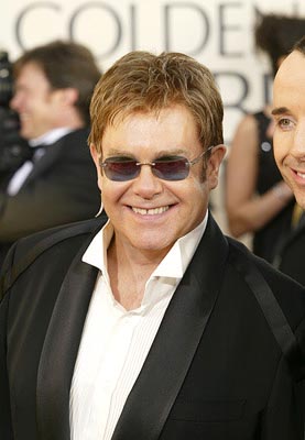 Elton John Photo (  )      /  - 24