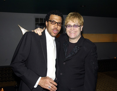 Elton John Photo (  )      /  - 44