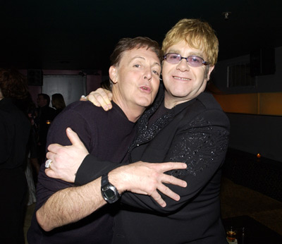 Elton John Photo (  )      /  - 45