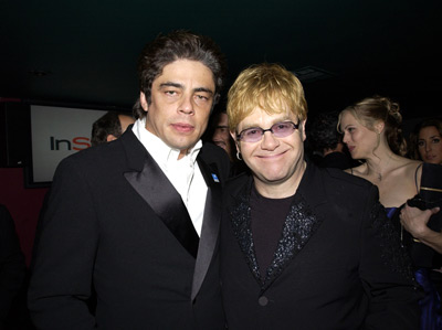 Elton John Photo (  )     