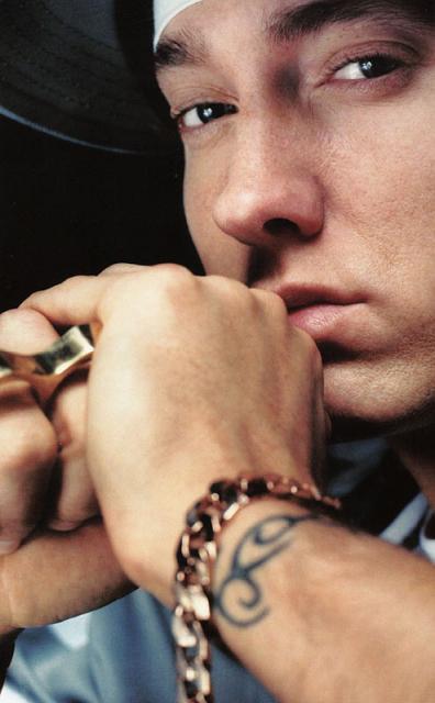 Eminem Photo ( )  ,  /  - 20