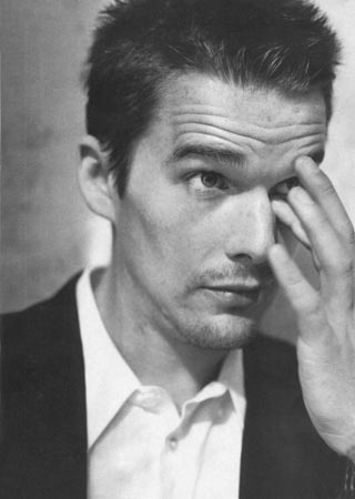 Ethan Hawke Photo (  )    /  - 12