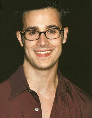 Freddie Prinze Jr Photo ( - )  ,    /  - 17