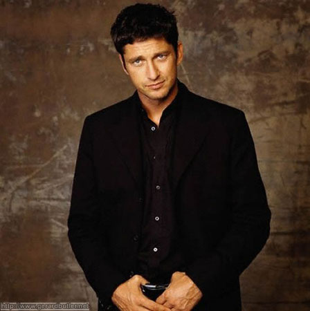 Gerard Butler Photo (  )    /  - 3