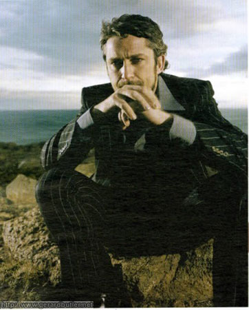 Gerard Butler Photo (  )    /  - 5