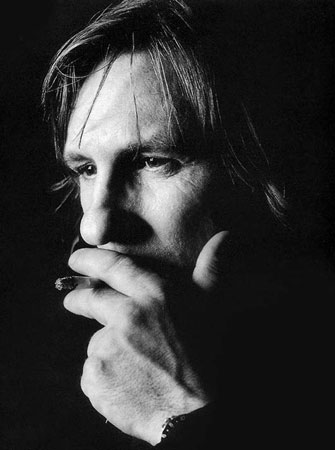 Gerard Depardieu Photo (  )    /  - 2