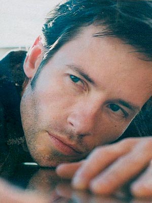 Guy Pearce Photo (  )    /  - 28