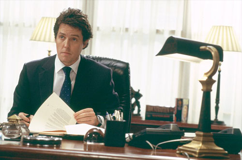 Hugh Grant Photo (  )    /  - 32