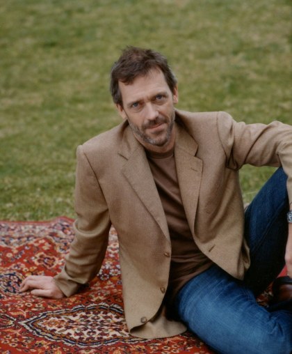 Hugh Laurie Photo (  )   /  - 6