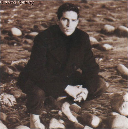 James Caviezel Photo (  )    /  - 26