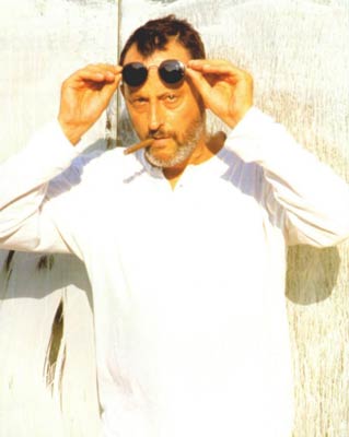 Jean Reno Photo (  )    /  - 10