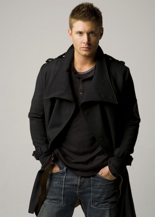 Jensen Ackles Photo (  )  ,      /  - 9