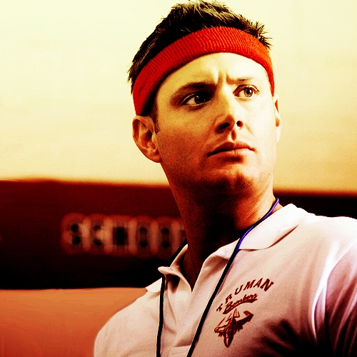 Jensen Ackles Photo (  )  ,      /  - 24