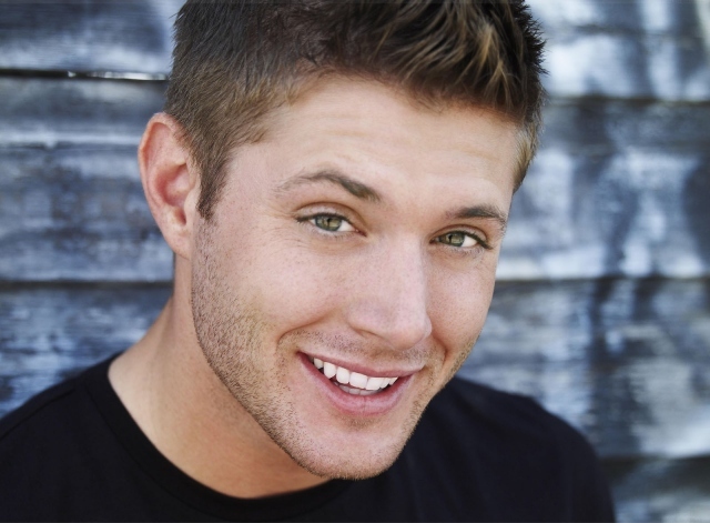 Jensen Ackles Photo (  )  ,      /  - 27