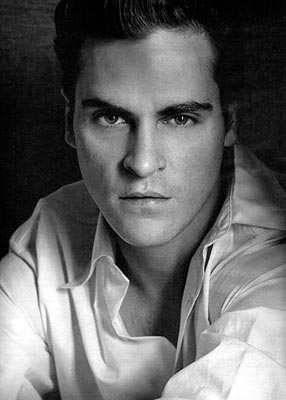 Joaquin Phoenix Photo (  )   /  - 20